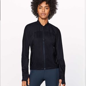 NWT Lululemon Run On Jacket